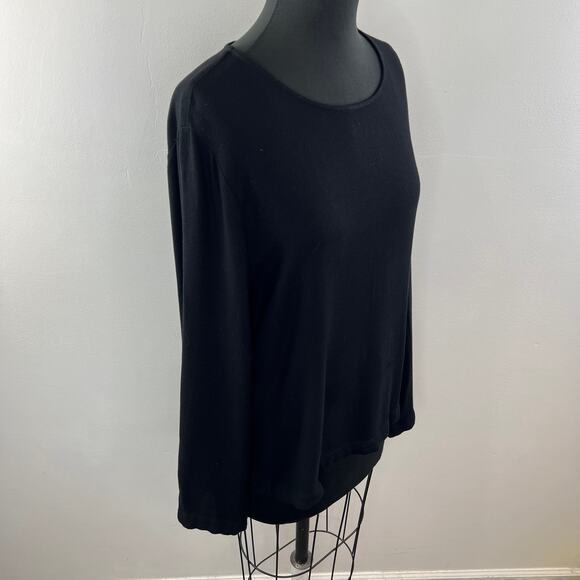 ANTHROPOLOGIE Cloth & Stone Black Bell Sleeve Keyhole Back Long Sleeve Top Sz M - Picture 3 of 9
